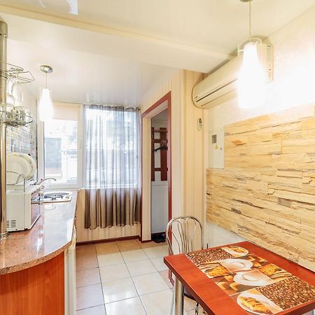 Ferienwohnung Studio on Grecheskaya Odessa Exterior foto