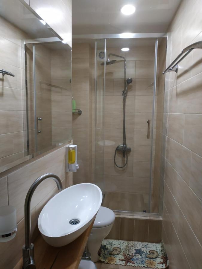Ferienwohnung Studio on Grecheskaya Odessa Exterior foto